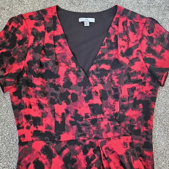 H by Halston Dresses & Skirts - Halston sm crepe structured flowy flutter sleeve dress